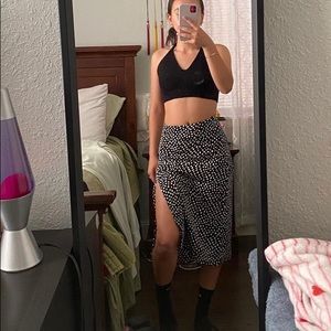 Black and white print split thigh skirt